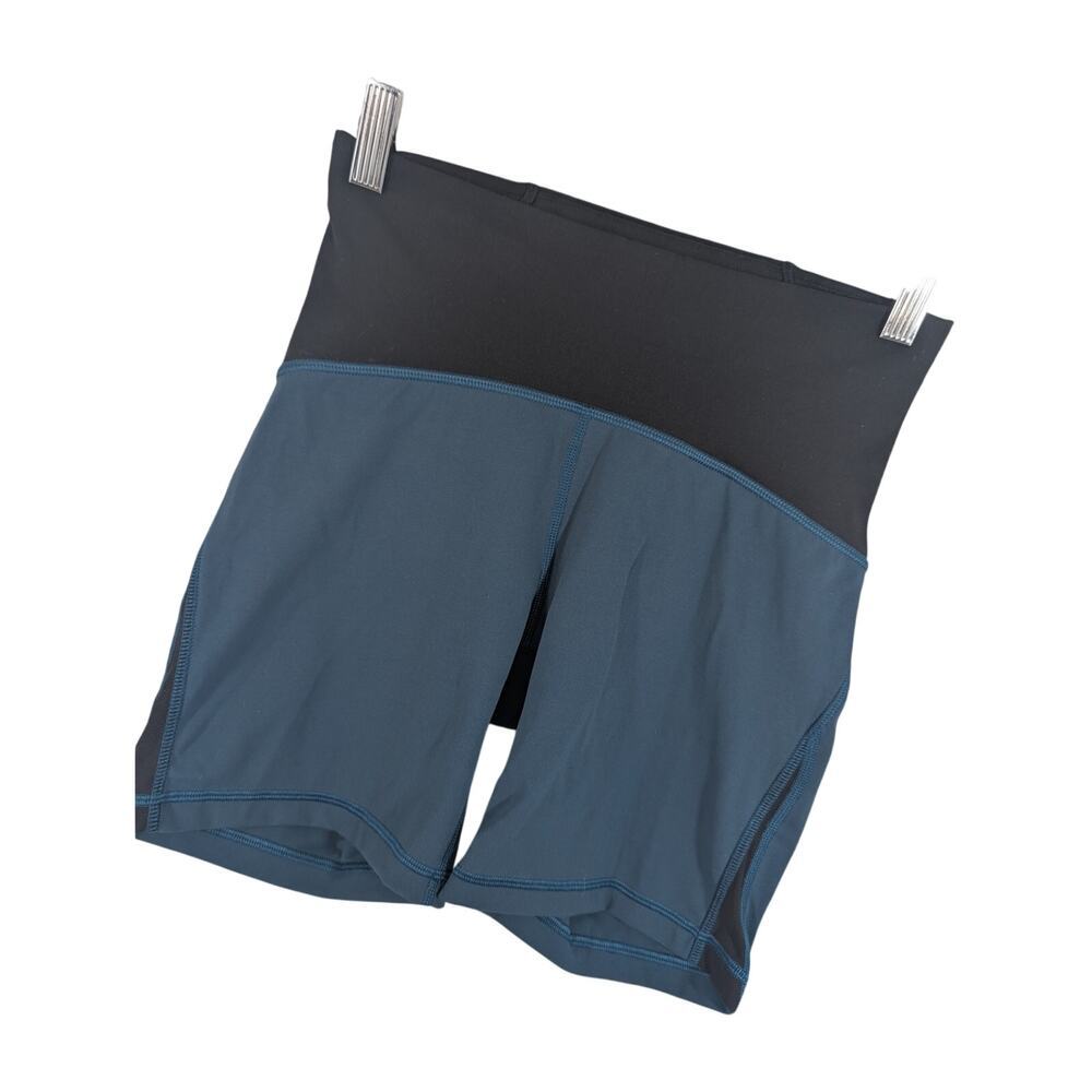 LULULEMON! BLACK & TEAL BLUE ULTRA STRETCH/COMPRESSION ATHLETIC SHORTS! SZ 6